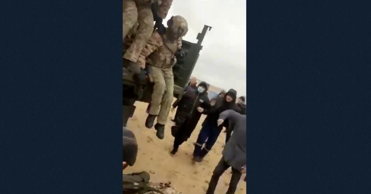 Kazachstan: tłum rozbraja żołnierzy