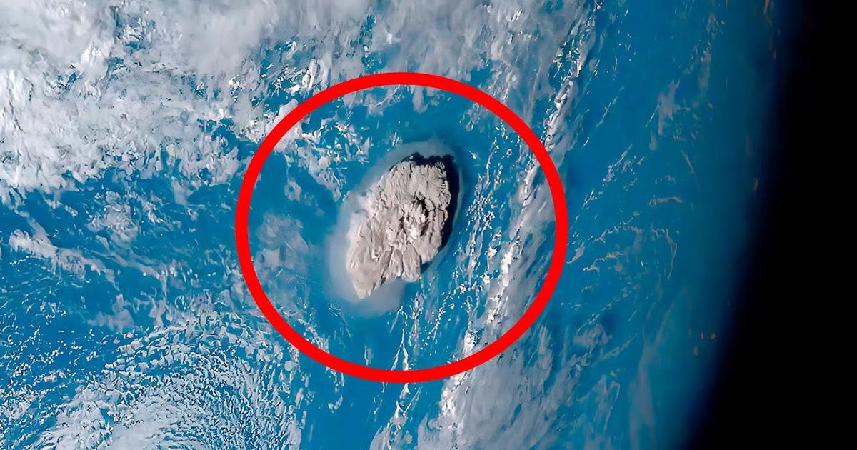 Wybuch wulkanu „Hunga Tonga-Hunga” na południowym Pacyfiku widziany z satelity