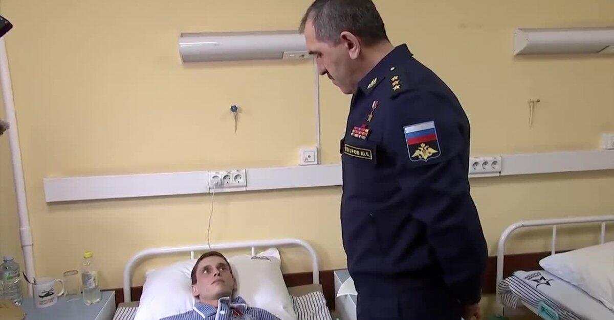 „Staniesz na nogi” – Rosyjski minister do żołnierza po amputacji