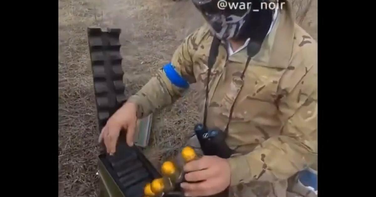 Ukraińcy bawią się nową zabawką z USA – granatnikiem MK 19 zasilanym pasem 40 mm