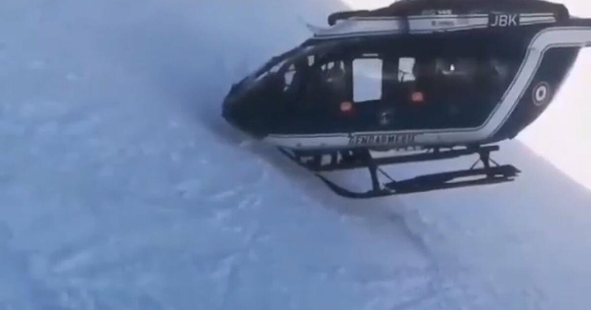 Misja ratunkowa w Alpach wymagała od pilota helikoptera wykonania niecodziennego manewru